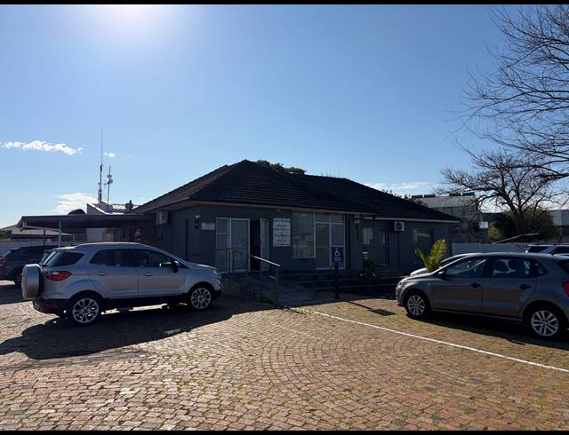 5 BEDROOM HOUSE FOR SALE IN SPRINGBOK PARK